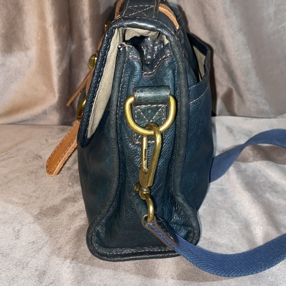 Vintage Fossil Reissue Messenger Bag A27 - Picture 4 of 16